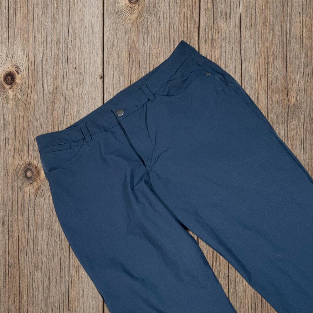 Lululemon ABC Pant Classic Fit Navy Blue Mens Sz 33 x 25
